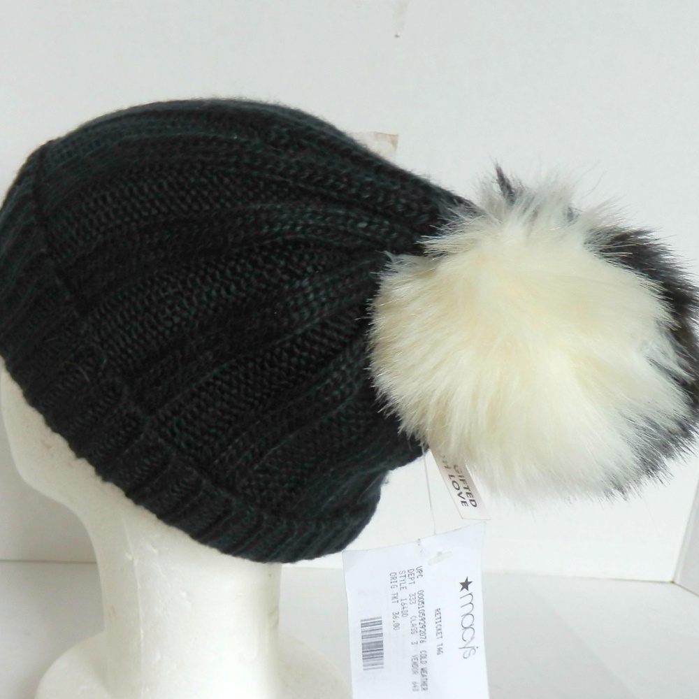 BCBG Beanie Knit Ribbed Cap Pom New